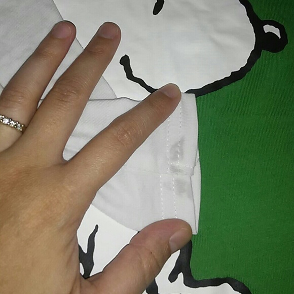 🚫SOLD🚫 H&M Snoopy Shirt - Picture 3 of 4